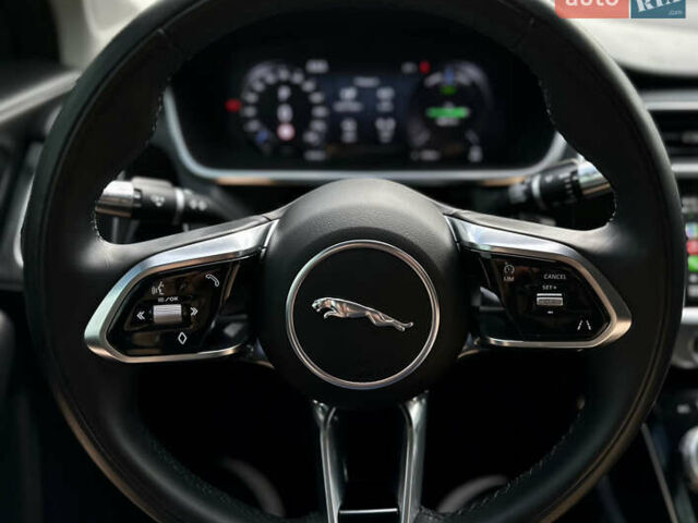 Белый Ягуар I-Pace, объемом двигателя 0 л и пробегом 40 тыс. км за 31400 $, фото 33 на Automoto.ua
