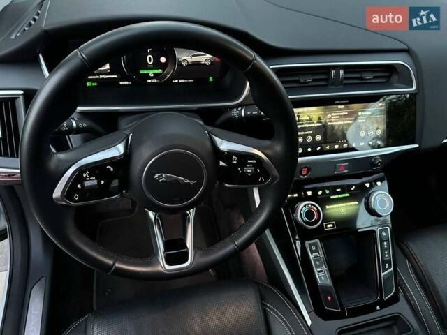 Белый Ягуар I-Pace, объемом двигателя 0 л и пробегом 101 тыс. км за 24700 $, фото 85 на Automoto.ua