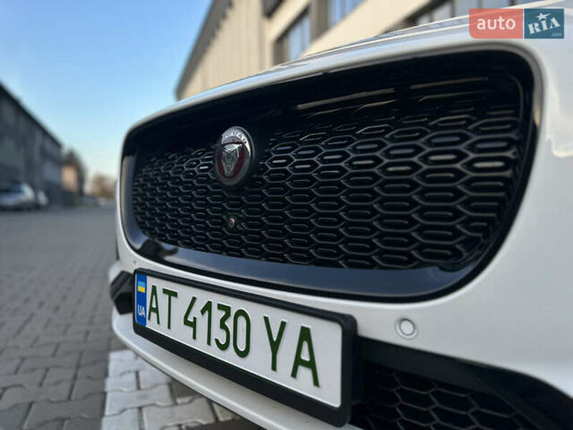 Белый Ягуар I-Pace, объемом двигателя 0 л и пробегом 41 тыс. км за 31100 $, фото 7 на Automoto.ua