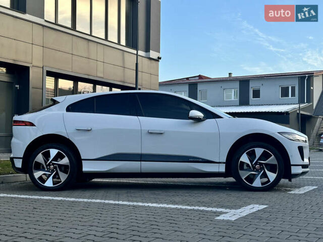 Белый Ягуар I-Pace, объемом двигателя 0 л и пробегом 40 тыс. км за 31400 $, фото 4 на Automoto.ua