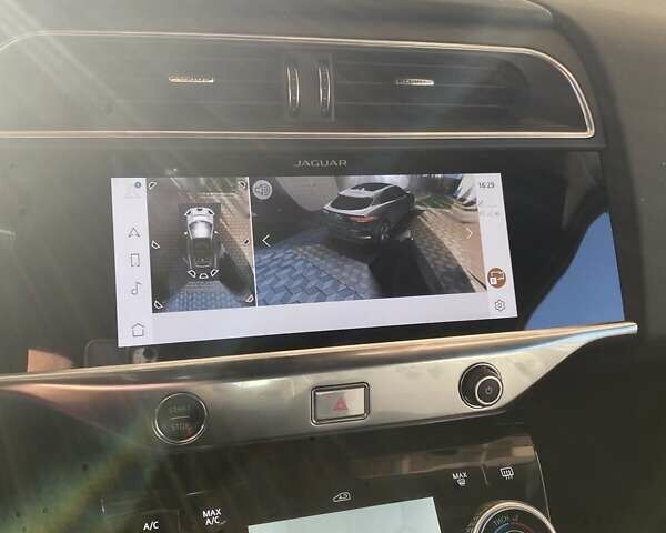 Белый Ягуар I-Pace, объемом двигателя 0 л и пробегом 102 тыс. км за 24100 $, фото 16 на Automoto.ua