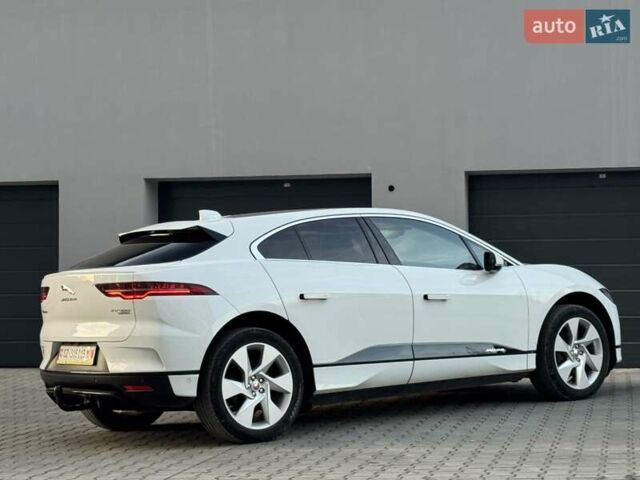 Белый Ягуар I-Pace, объемом двигателя 0 л и пробегом 117 тыс. км за 24990 $, фото 25 на Automoto.ua