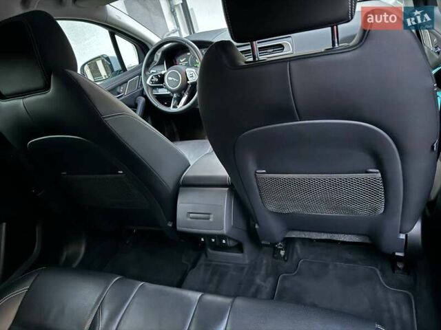 Белый Ягуар I-Pace, объемом двигателя 0 л и пробегом 101 тыс. км за 24700 $, фото 62 на Automoto.ua
