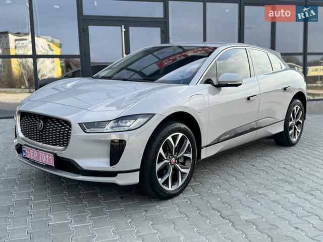 Белый Ягуар I-Pace, объемом двигателя 0 л и пробегом 75 тыс. км за 28700 $, фото 17 на Automoto.ua