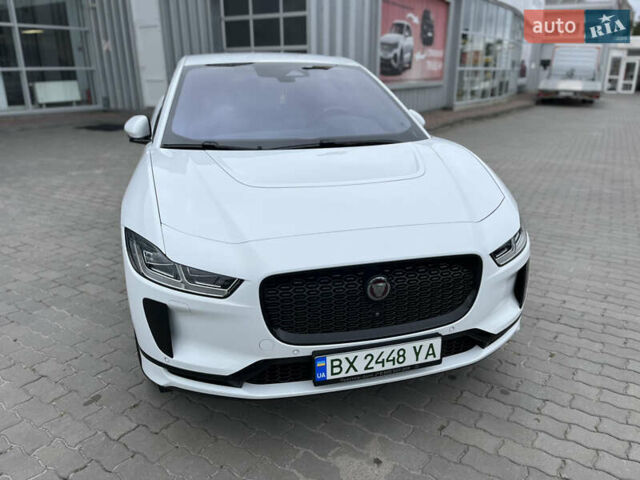 Белый Ягуар I-Pace, объемом двигателя 0 л и пробегом 58 тыс. км за 26500 $, фото 1 на Automoto.ua