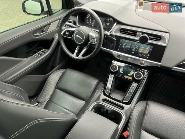 Белый Ягуар I-Pace, объемом двигателя 0 л и пробегом 57 тыс. км за 27500 $, фото 16 на Automoto.ua