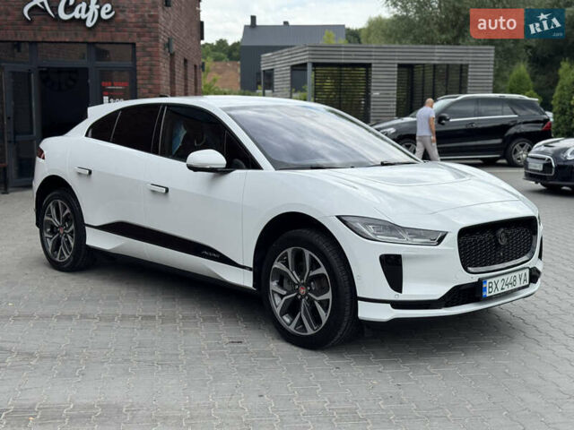 Белый Ягуар I-Pace, объемом двигателя 0 л и пробегом 52 тыс. км за 29000 $, фото 3 на Automoto.ua