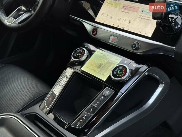 Белый Ягуар I-Pace, объемом двигателя 0 л и пробегом 117 тыс. км за 24990 $, фото 72 на Automoto.ua