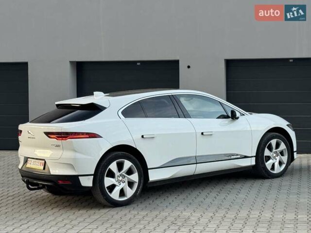 Белый Ягуар I-Pace, объемом двигателя 0 л и пробегом 117 тыс. км за 24990 $, фото 26 на Automoto.ua