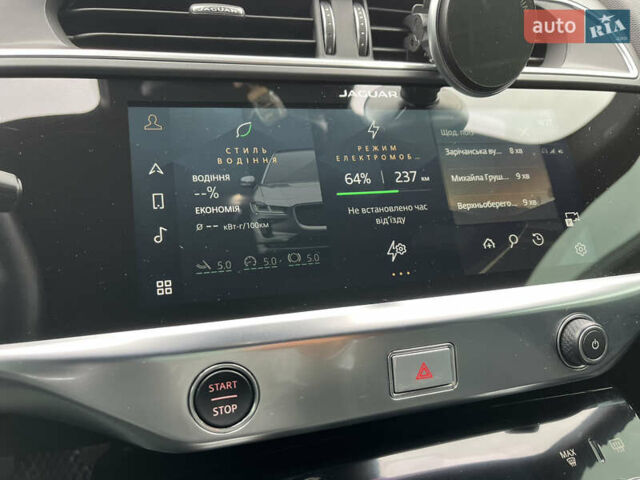 Белый Ягуар I-Pace, объемом двигателя 0 л и пробегом 58 тыс. км за 26500 $, фото 27 на Automoto.ua