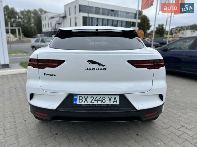 Белый Ягуар I-Pace, объемом двигателя 0 л и пробегом 57 тыс. км за 27500 $, фото 2 на Automoto.ua
