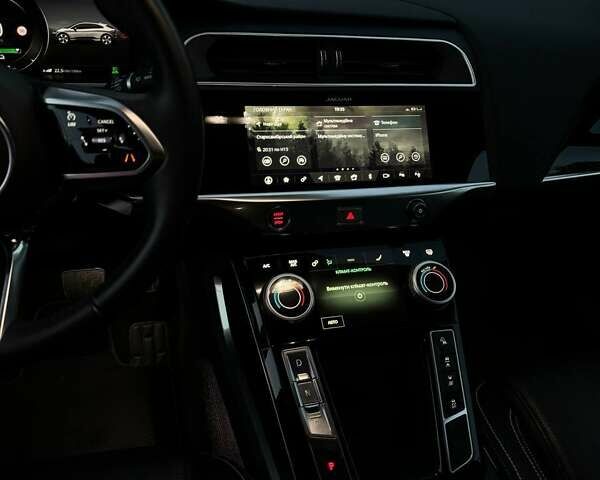 Белый Ягуар I-Pace, объемом двигателя 0 л и пробегом 101 тыс. км за 24700 $, фото 37 на Automoto.ua
