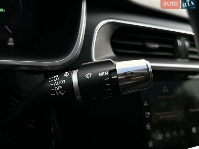 Белый Ягуар I-Pace, объемом двигателя 0 л и пробегом 40 тыс. км за 31400 $, фото 37 на Automoto.ua