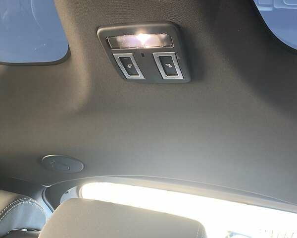 Белый Ягуар I-Pace, объемом двигателя 0 л и пробегом 102 тыс. км за 24100 $, фото 12 на Automoto.ua