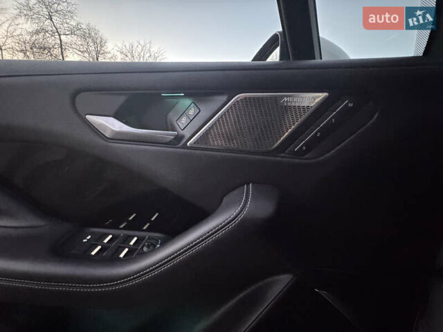 Белый Ягуар I-Pace, объемом двигателя 0 л и пробегом 40 тыс. км за 37900 $, фото 19 на Automoto.ua