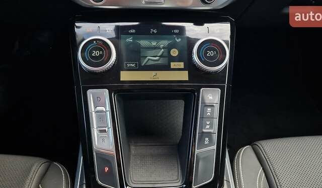 Белый Ягуар I-Pace, объемом двигателя 0 л и пробегом 80 тыс. км за 26190 $, фото 112 на Automoto.ua