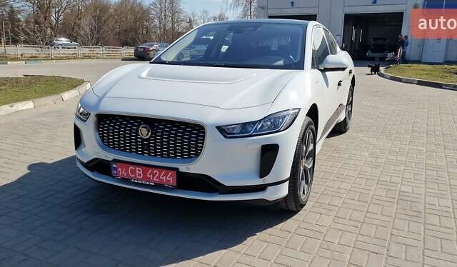Белый Ягуар I-Pace, объемом двигателя 0 л и пробегом 80 тыс. км за 26190 $, фото 45 на Automoto.ua