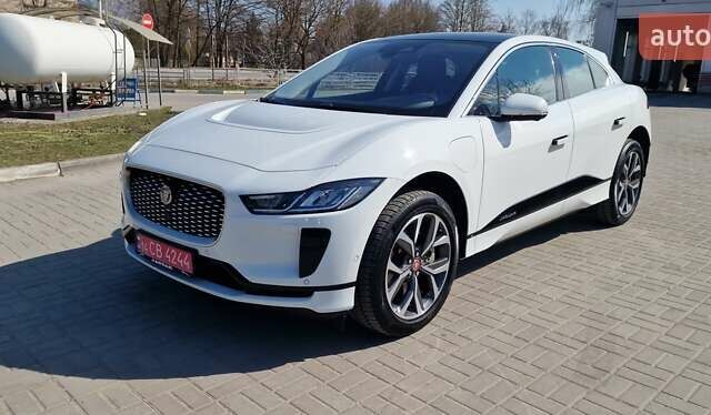 Белый Ягуар I-Pace, объемом двигателя 0 л и пробегом 80 тыс. км за 26190 $, фото 43 на Automoto.ua