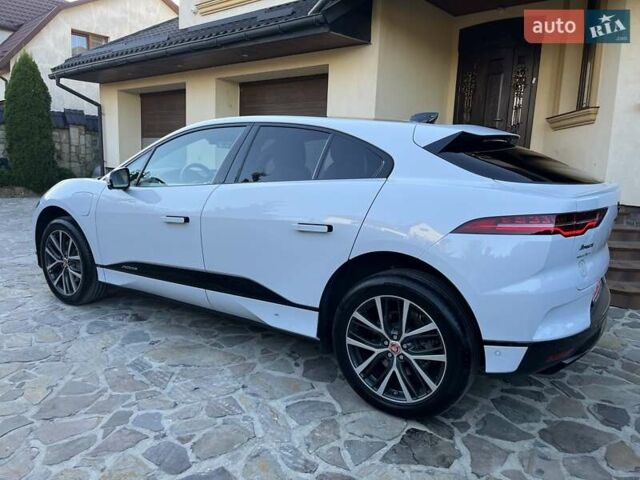 Белый Ягуар I-Pace, объемом двигателя 0 л и пробегом 79 тыс. км за 35500 $, фото 23 на Automoto.ua