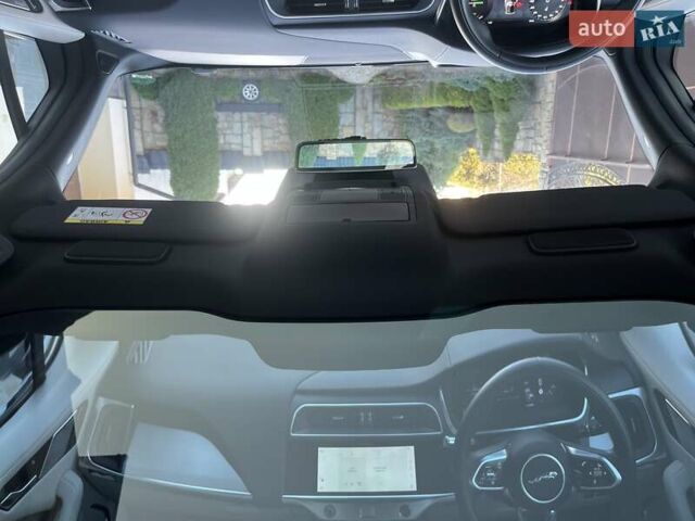 Белый Ягуар I-Pace, объемом двигателя 0 л и пробегом 79 тыс. км за 35500 $, фото 57 на Automoto.ua