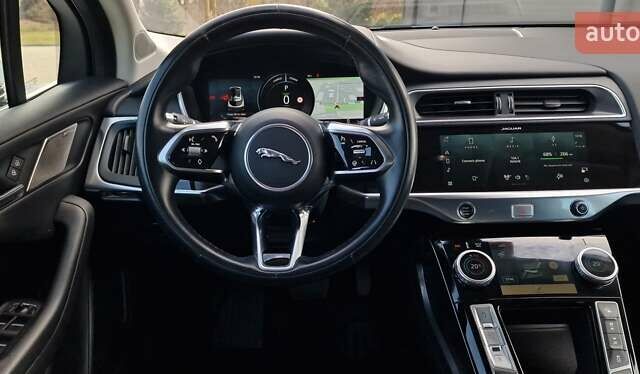 Белый Ягуар I-Pace, объемом двигателя 0 л и пробегом 80 тыс. км за 26190 $, фото 84 на Automoto.ua