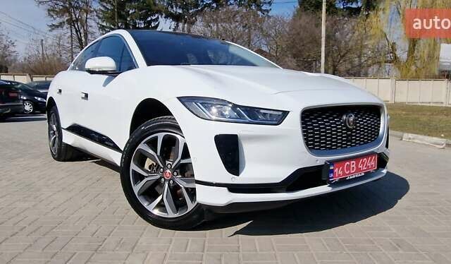 Белый Ягуар I-Pace, объемом двигателя 0 л и пробегом 80 тыс. км за 26190 $, фото 58 на Automoto.ua
