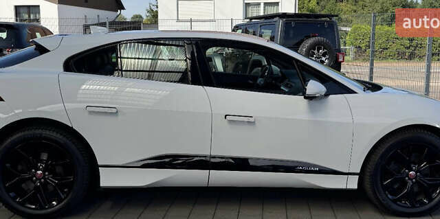 Білий Ягуар I-Pace, об'ємом двигуна 0 л та пробігом 133 тис. км за 31500 $, фото 4 на Automoto.ua