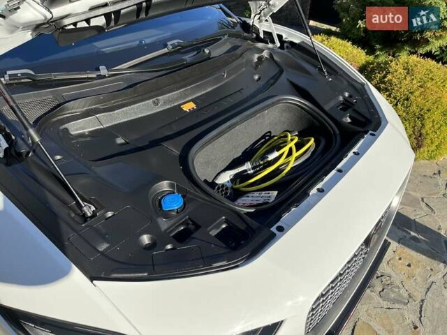 Ягуар I-Pace 2021 в Львове на Automoto.ua Белый Ягуар I-Pace, объемом двигателя 0 л и пробегом 37 тыс. км за 37000 $, фото 88 на Automoto.ua