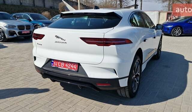 Белый Ягуар I-Pace, объемом двигателя 0 л и пробегом 80 тыс. км за 26190 $, фото 26 на Automoto.ua