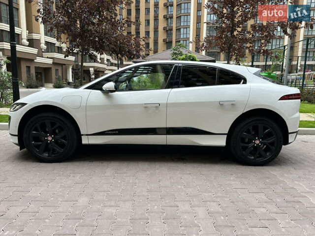 Белый Ягуар I-Pace, объемом двигателя 0 л и пробегом 80 тыс. км за 32200 $, фото 21 на Automoto.ua