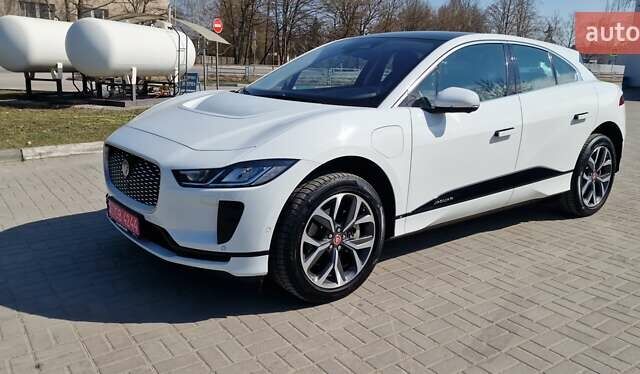 Белый Ягуар I-Pace, объемом двигателя 0 л и пробегом 80 тыс. км за 26190 $, фото 42 на Automoto.ua