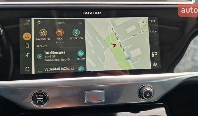 Белый Ягуар I-Pace, объемом двигателя 0 л и пробегом 80 тыс. км за 26190 $, фото 121 на Automoto.ua