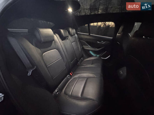Белый Ягуар I-Pace, объемом двигателя 0 л и пробегом 40 тыс. км за 37900 $, фото 15 на Automoto.ua