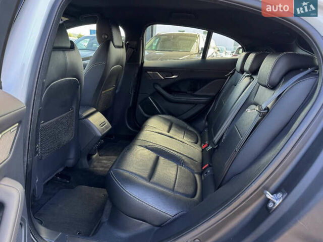 Білий Ягуар I-Pace, об'ємом двигуна 0 л та пробігом 133 тис. км за 31500 $, фото 7 на Automoto.ua