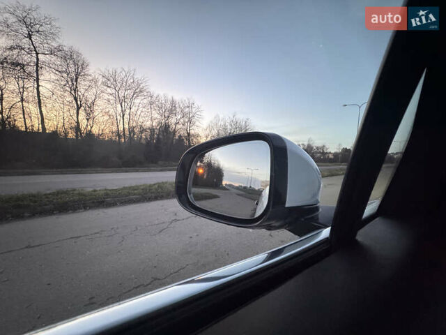 Белый Ягуар I-Pace, объемом двигателя 0 л и пробегом 40 тыс. км за 37900 $, фото 18 на Automoto.ua