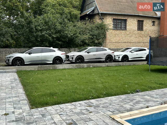Білий Ягуар I-Pace, об'ємом двигуна 0 л та пробігом 79 тис. км за 32900 $, фото 44 на Automoto.ua