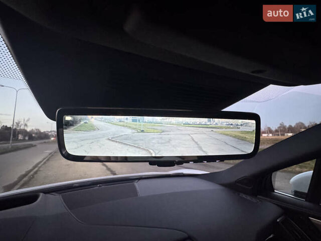 Белый Ягуар I-Pace, объемом двигателя 0 л и пробегом 40 тыс. км за 37900 $, фото 5 на Automoto.ua