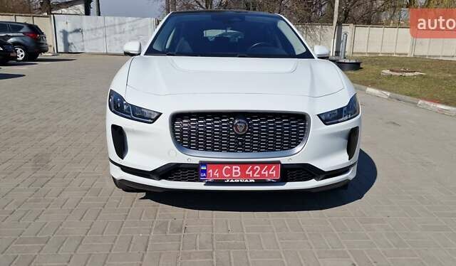 Белый Ягуар I-Pace, объемом двигателя 0 л и пробегом 80 тыс. км за 26190 $, фото 4 на Automoto.ua
