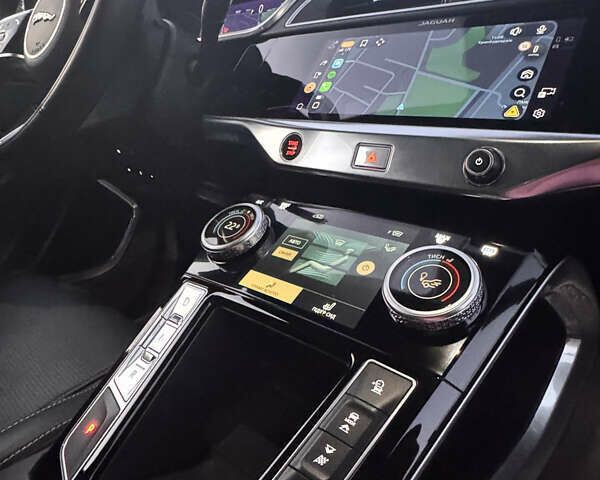 Белый Ягуар I-Pace, объемом двигателя 0 л и пробегом 40 тыс. км за 37900 $, фото 11 на Automoto.ua