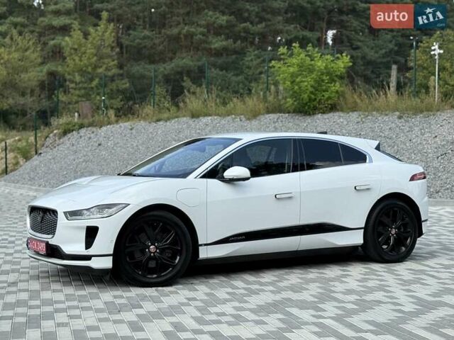 Белый Ягуар I-Pace, объемом двигателя 0 л и пробегом 80 тыс. км за 29500 $, фото 4 на Automoto.ua
