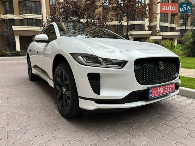 Белый Ягуар I-Pace, объемом двигателя 0 л и пробегом 80 тыс. км за 32200 $, фото 1 на Automoto.ua
