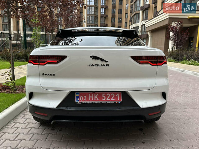 Белый Ягуар I-Pace, объемом двигателя 0 л и пробегом 80 тыс. км за 32200 $, фото 10 на Automoto.ua