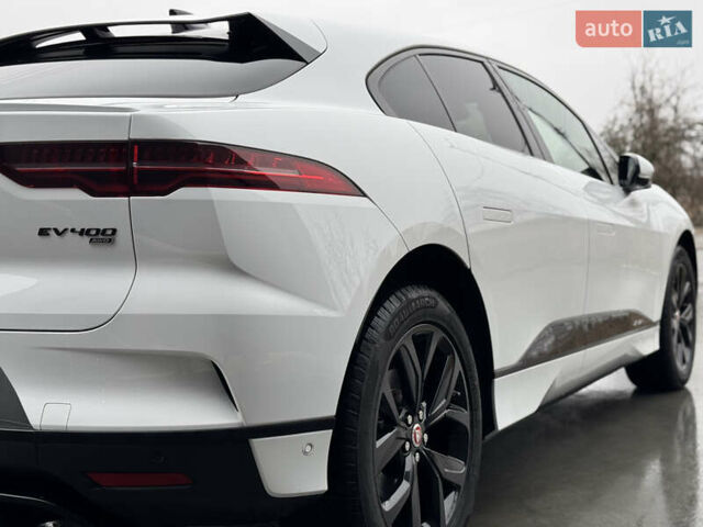 Белый Ягуар I-Pace, объемом двигателя 0 л и пробегом 80 тыс. км за 34500 $, фото 23 на Automoto.ua