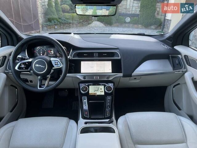 Белый Ягуар I-Pace, объемом двигателя 0 л и пробегом 79 тыс. км за 35500 $, фото 58 на Automoto.ua