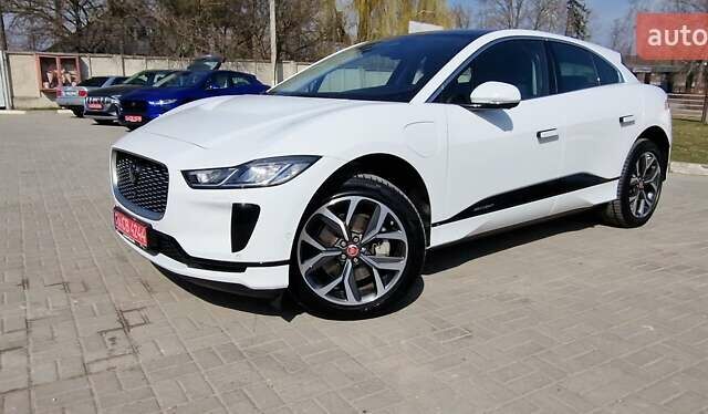 Белый Ягуар I-Pace, объемом двигателя 0 л и пробегом 80 тыс. км за 26190 $, фото 62 на Automoto.ua