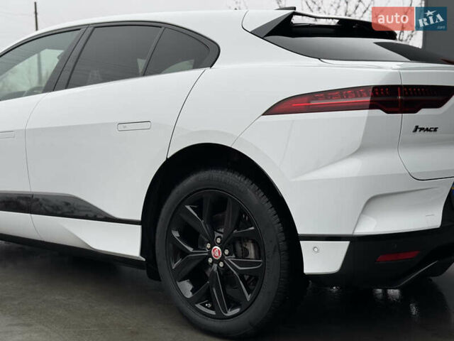 Белый Ягуар I-Pace, объемом двигателя 0 л и пробегом 80 тыс. км за 34500 $, фото 22 на Automoto.ua