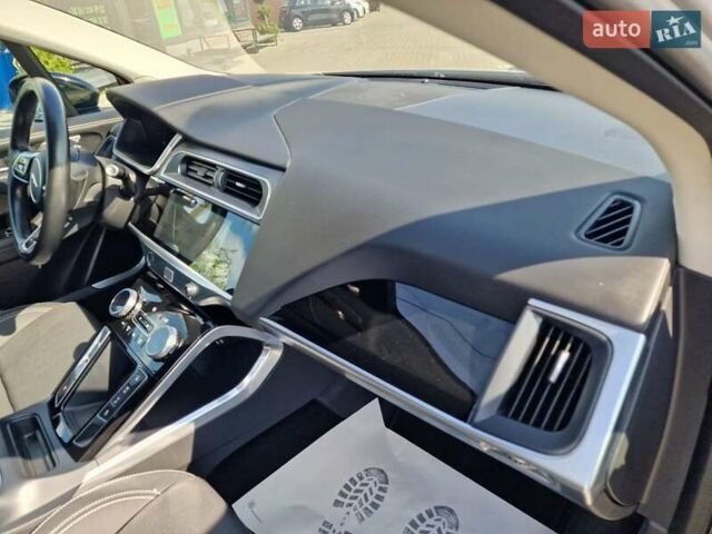 Білий Ягуар I-Pace, об'ємом двигуна 0 л та пробігом 98 тис. км за 28300 $, фото 47 на Automoto.ua