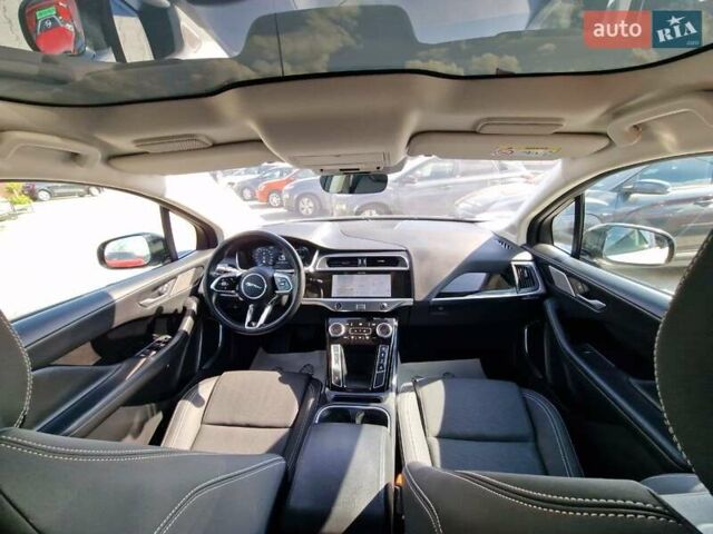 Білий Ягуар I-Pace, об'ємом двигуна 0 л та пробігом 98 тис. км за 28300 $, фото 36 на Automoto.ua