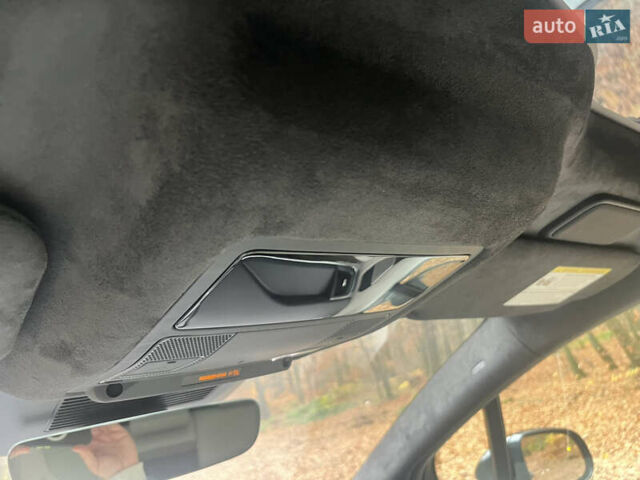 Белый Ягуар I-Pace, объемом двигателя 0 л и пробегом 36 тыс. км за 36999 $, фото 78 на Automoto.ua