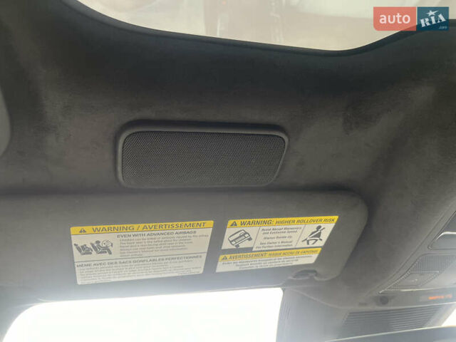 Белый Ягуар I-Pace, объемом двигателя 0 л и пробегом 36 тыс. км за 36999 $, фото 8 на Automoto.ua